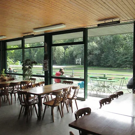 Camping, Glamping & Dorms Campsite *